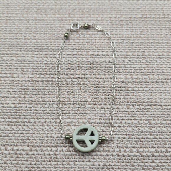 Jewelry - 7.5 Inch Sterling Silver Jade Stone Peace Symbol Bracelet A6472